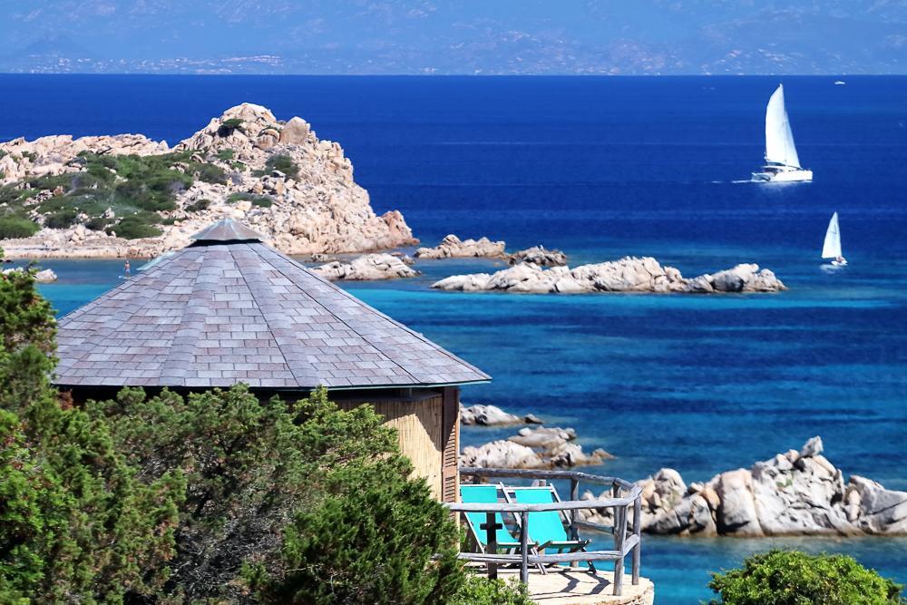 Отель Touring Club Italiano - La Maddalena Ла-Маддалена Экстерьер фото