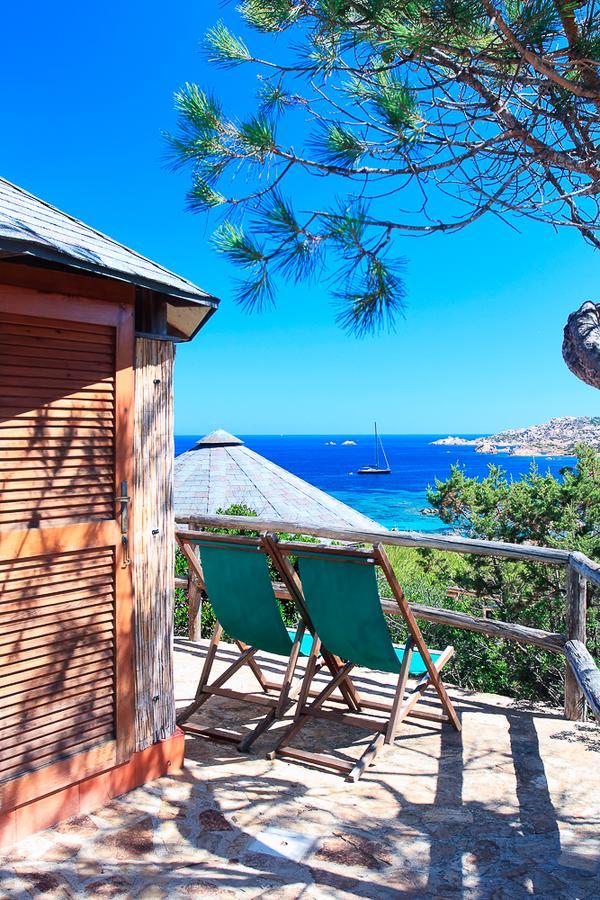 Отель Touring Club Italiano - La Maddalena Ла-Маддалена Экстерьер фото