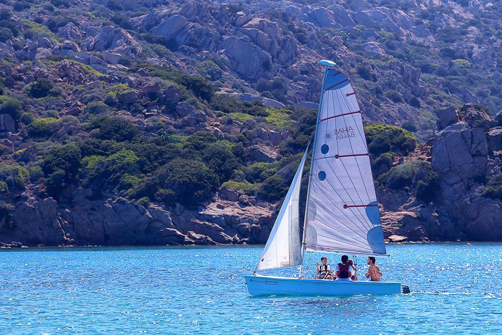 Отель Touring Club Italiano - La Maddalena Ла-Маддалена Экстерьер фото