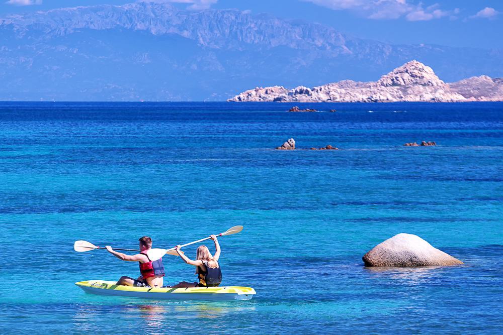Отель Touring Club Italiano - La Maddalena Ла-Маддалена Экстерьер фото